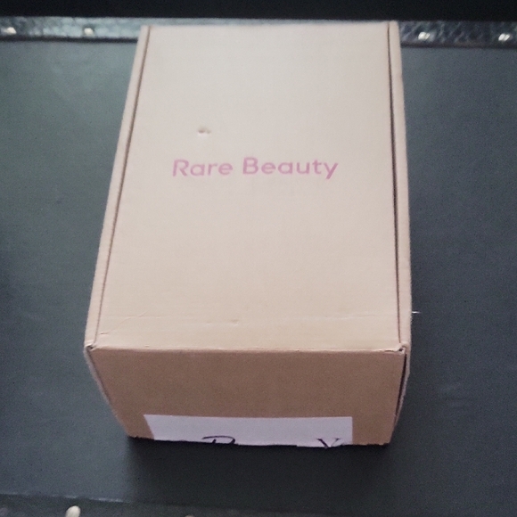 Find COMFORT hair And Body Mist. This Smells Really Nice! Im Alergic To It. - Picture 4 of 4